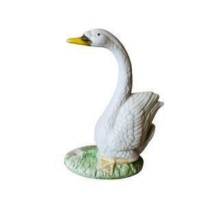 Vintage Whimsical 5 1/4" Ceramic White Goose Bird Figurine